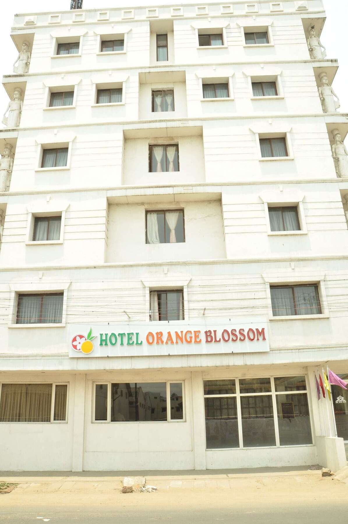 Hotel Orange Blossom Tiruchirappalli Exterior foto